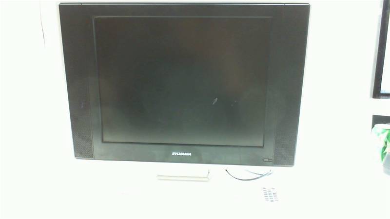 lot 118 image: Sylvania 20-inch LCD Color TV Model SSL2006 WITH REMOTE