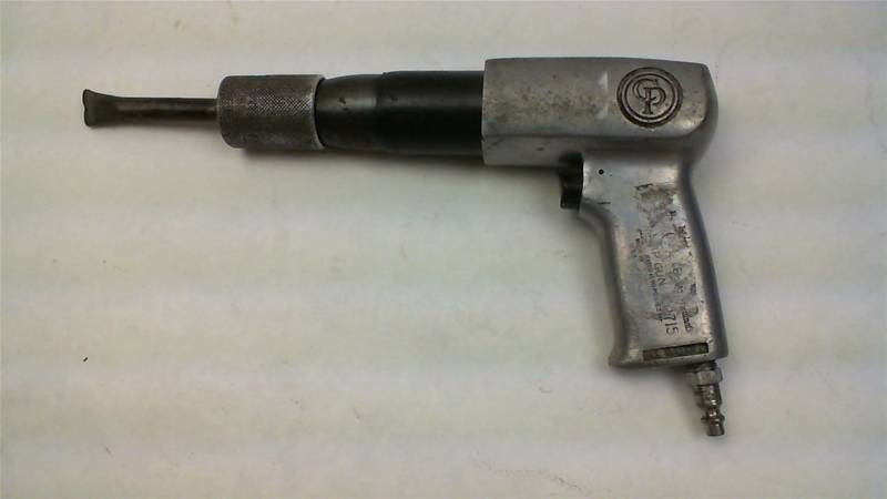 lot 128 image: Chicago pneumatic cp715 pneumatic hammer