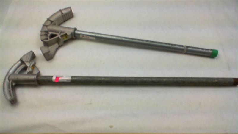 lot 152 image: 2 Gardner 12 and 34 Thinwall Conduit Benders 930 and 931