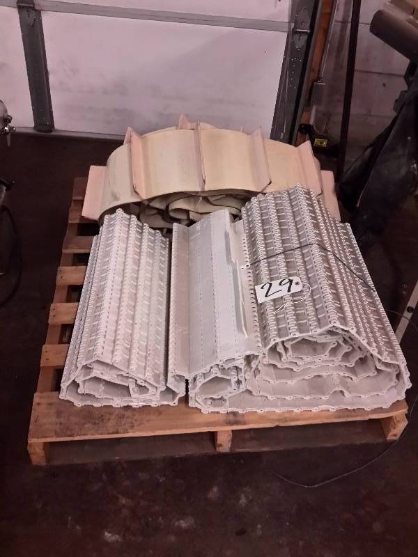 24 in INTRA LOX conveyor belt.. 24in w.. Not sure how long