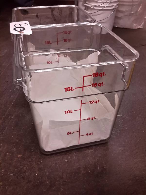 2, NEW, 18 Quart Graduated Acrylic Containers