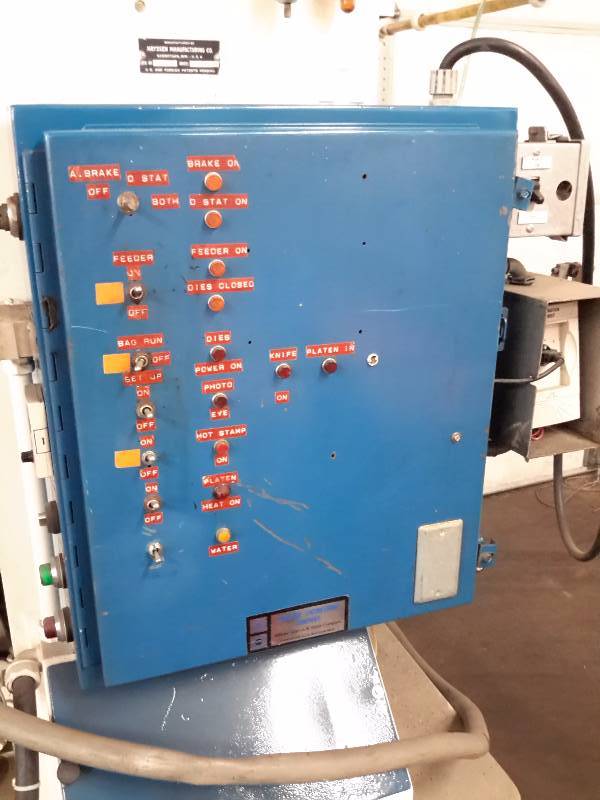 Hayssen Model TP-11 3D Former Vertical form fill Sack Machine