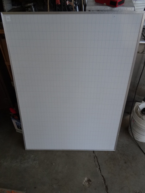 lot 14 image: Magnetic white board