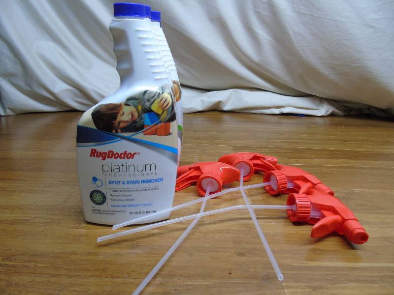lot 76 image: Rug Doctor Anytime Cleaners Pack