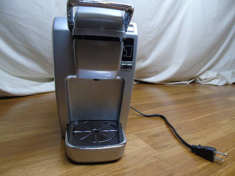 lot 97 image: Keurig Classic Series K15 Brewing System - Platinum Color