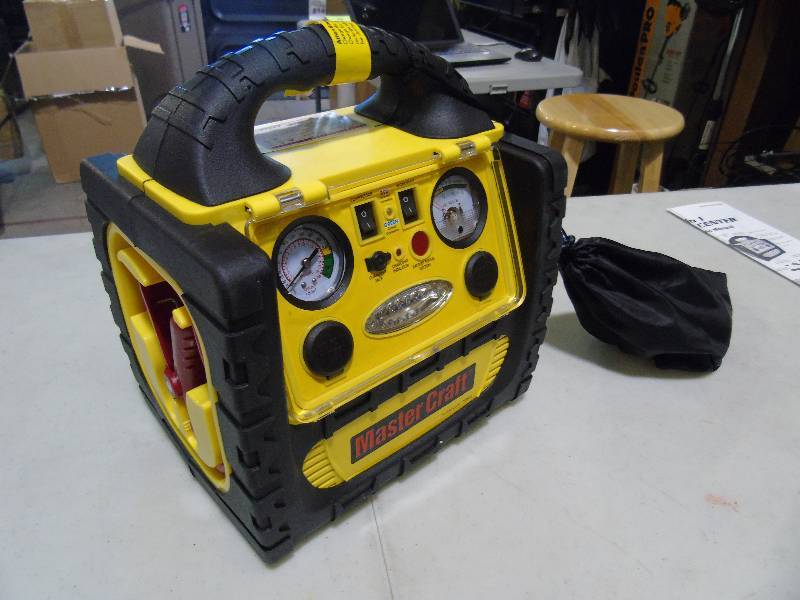 lot 143 image: Master Craft 5-in-1 Power Station
