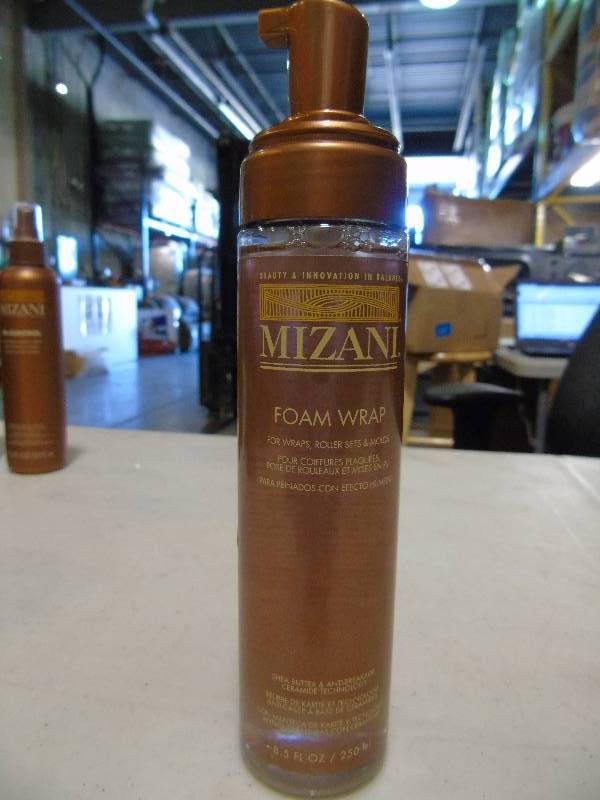 lot 154 image: Masters Line Foam Wrap by Mizani for Unisex - 8.5 oz Hair Spray