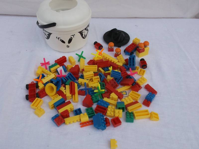 Legos