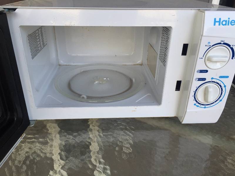 lot 25 image: MICROWAVE WORKS