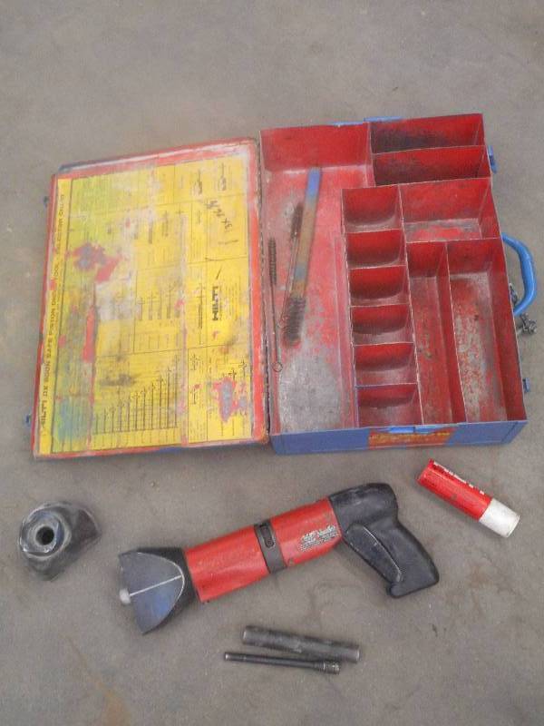 lot 34 image: Hilti DX600N Piston-Drive Fastener ...