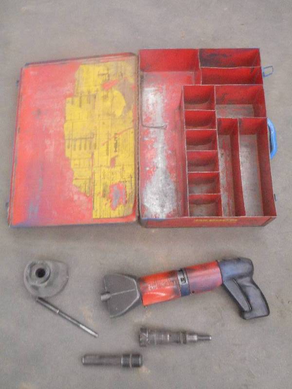 lot 35 image: Hilti DX600N Piston-Drive Fastener ...