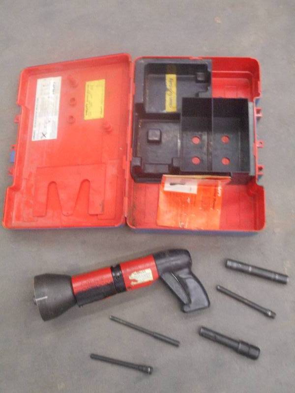 lot 36 image: Hilti DX600N Piston-Drive Fastener ...