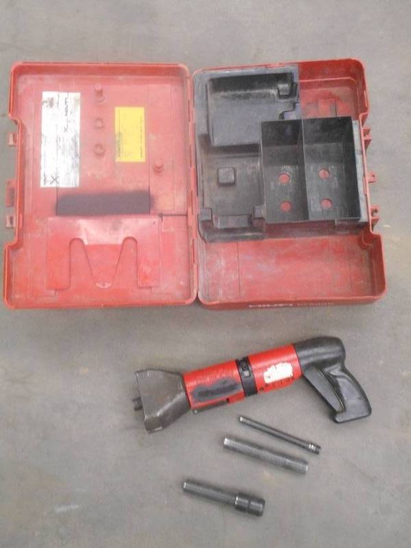 lot 37 image: Hilti DX600N Piston-Drive Fastener ...