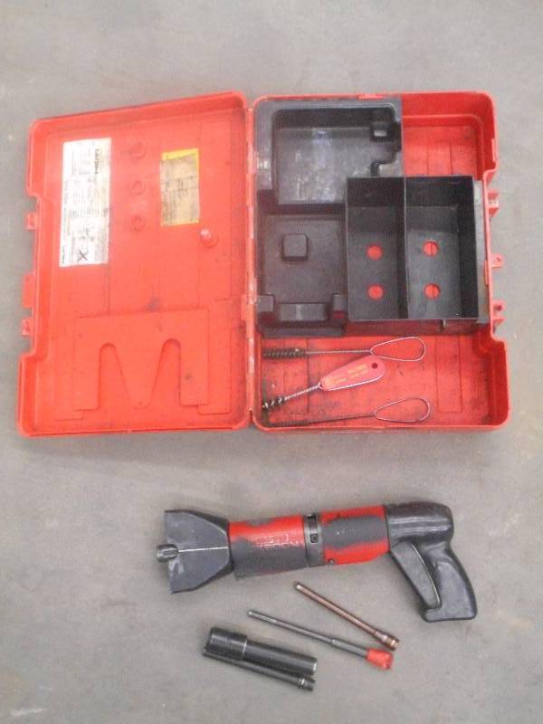 lot 39 image: Hilti DX600N Piston-Drive Fastener ...