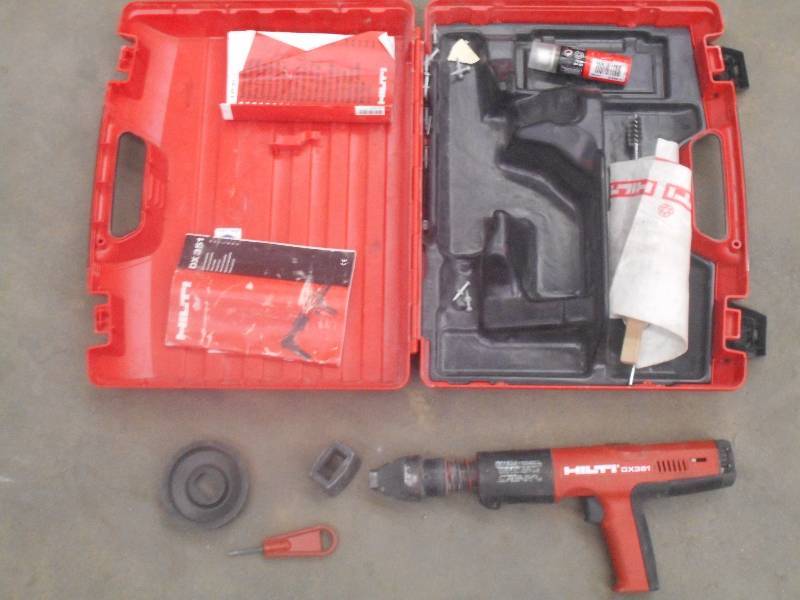 lot 46 image: Hilti DX-351 Power Fastener With Ca...