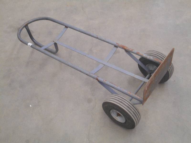 lot 63 image: Two Wheel Dolly With Pneumatic Tire...