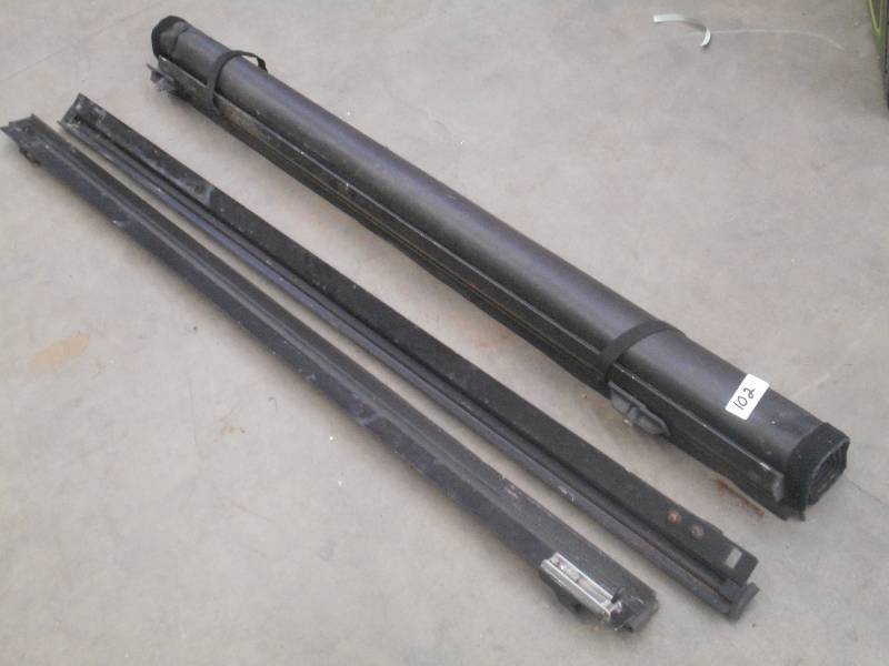 lot 102 image: Tonneau Cover For A Short Box 6.5ft...