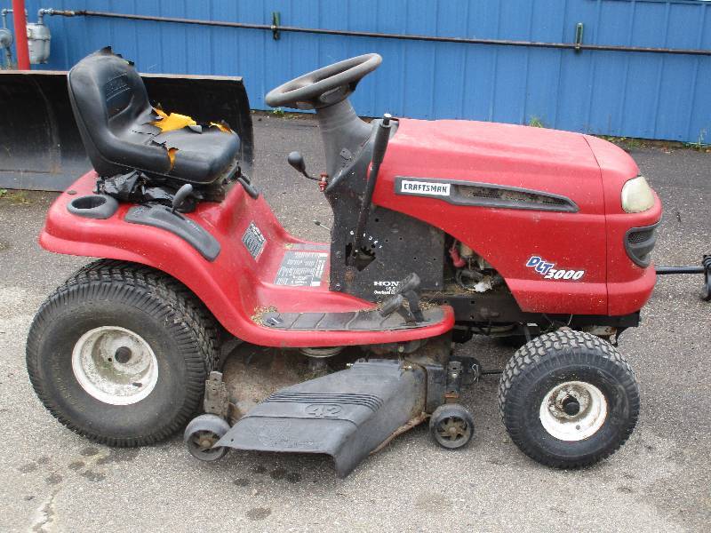 Lawn Tractor