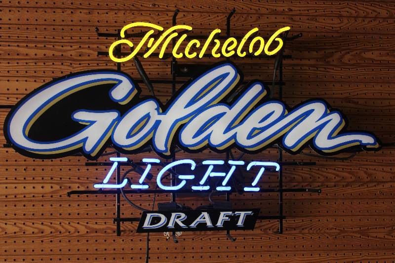 michelob golden light neon