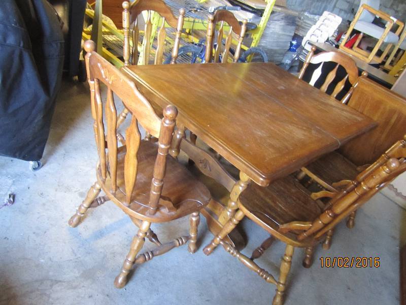 lot 59 image: 5 foot wood table with 18 leaf, 6 ...