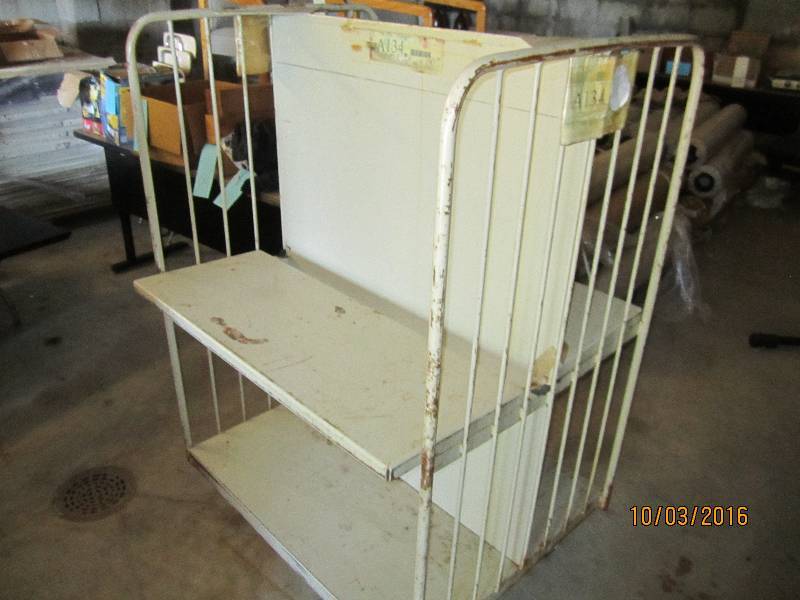 lot 103 image: Metal cart on wheels, 39 wide 31 ...