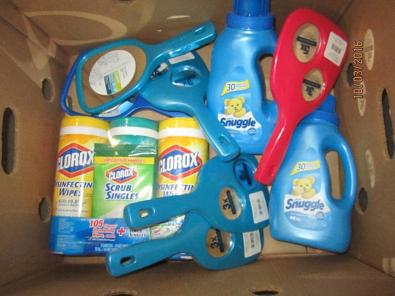 lot 164 image: Box of cleaning products...