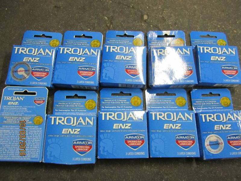 lot 220 image: Trojan ENZ 3 pack dated 2-2016...