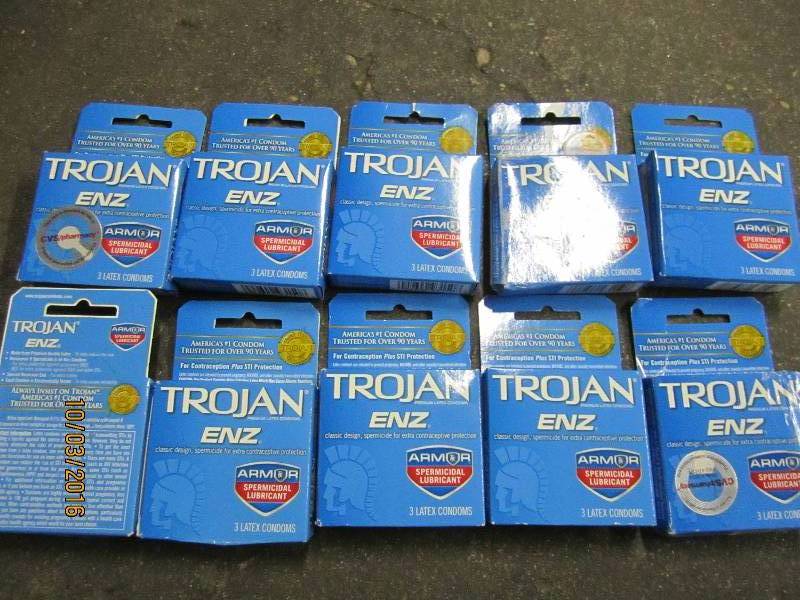 lot 223 image: Trojan ENZ 3 pack dated 2-2016...