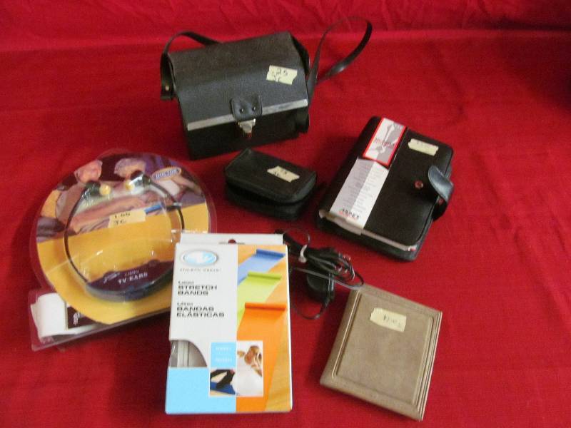 lot 70 image: WalletsCamera CaseTV Ears