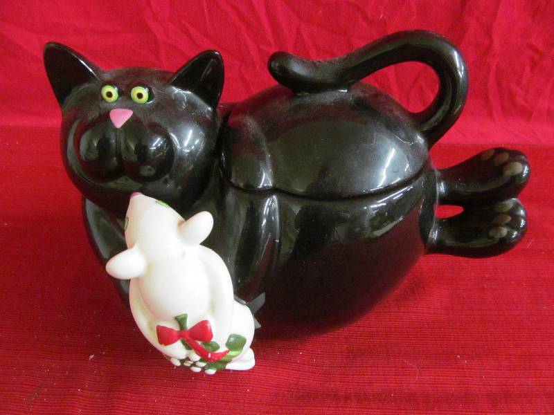 lot 124 image: Cookie Jar