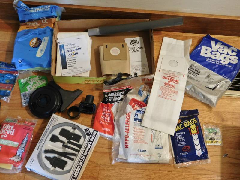 lot 79 image: misc vaccum parts filters ect