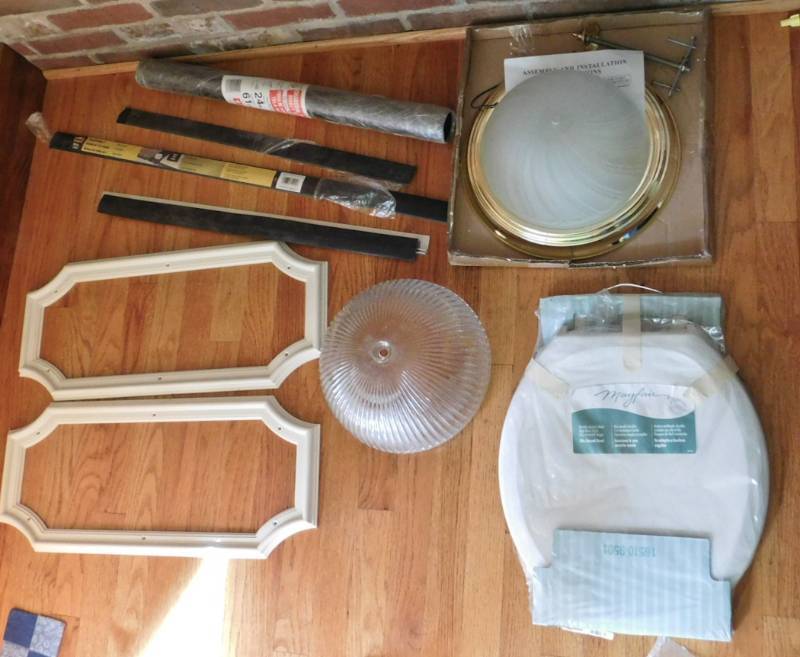 lot 87 image: household hardware items