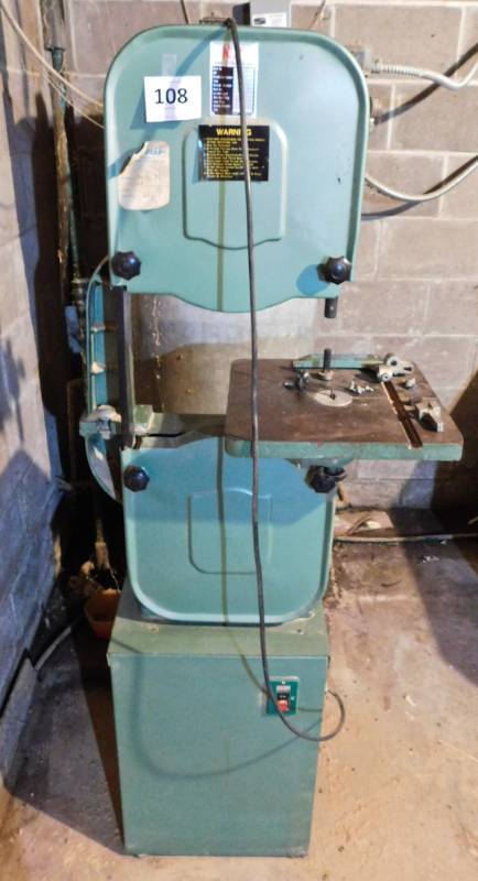 lot 108 image: fully functional band saw