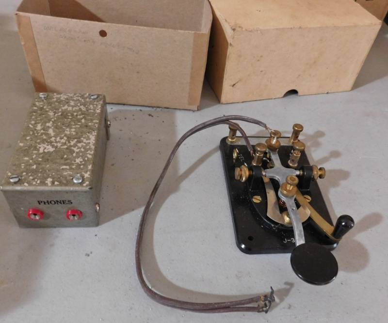 lot 48 image: vintage telegraph transmitter