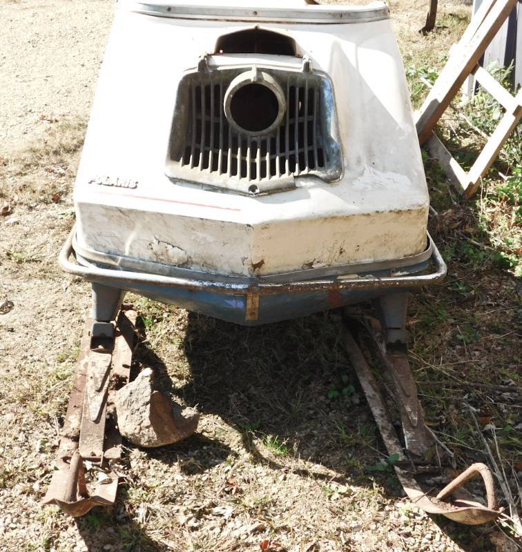 lot 132 image: vintage snowmobile Polaris mustang