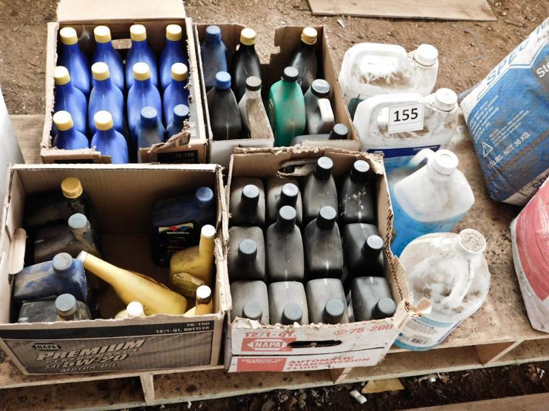 lot 155 image: lot of oil and other vehicle fluids