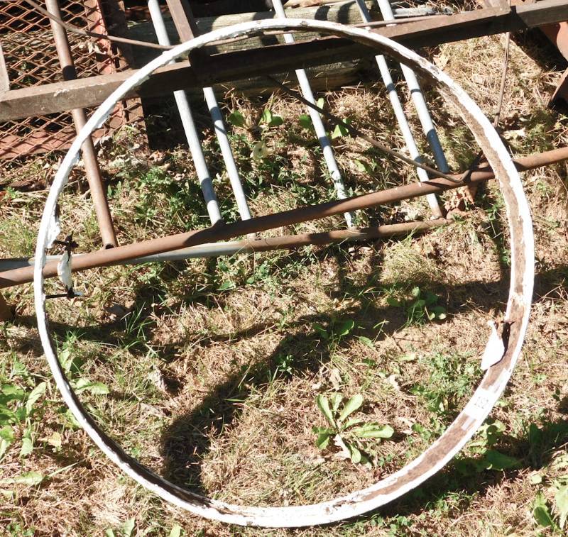 lot 182 image: iron wagon wheel ring