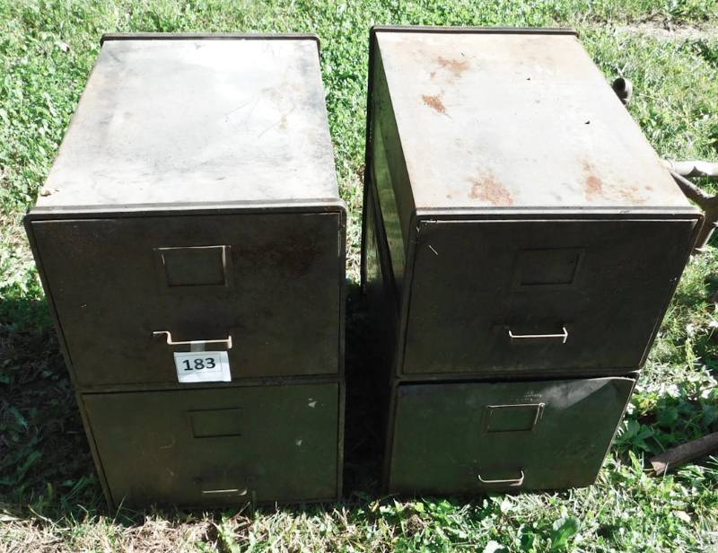 lot 183 image: 4 metal drawers stackable