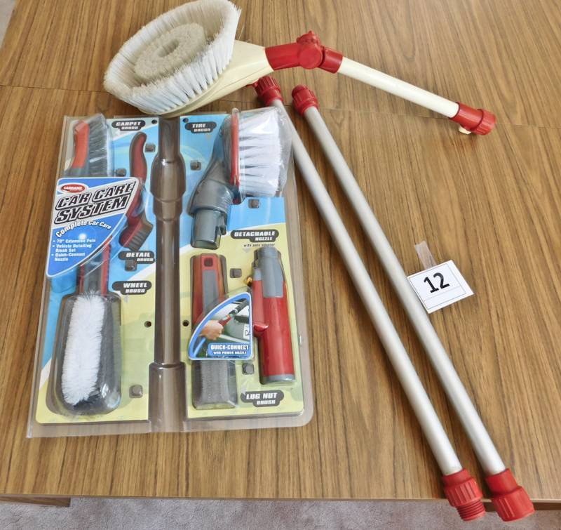 lot 12 image: car care system and brushes