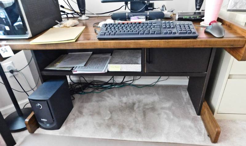 lot 54 image: larger heavier desk