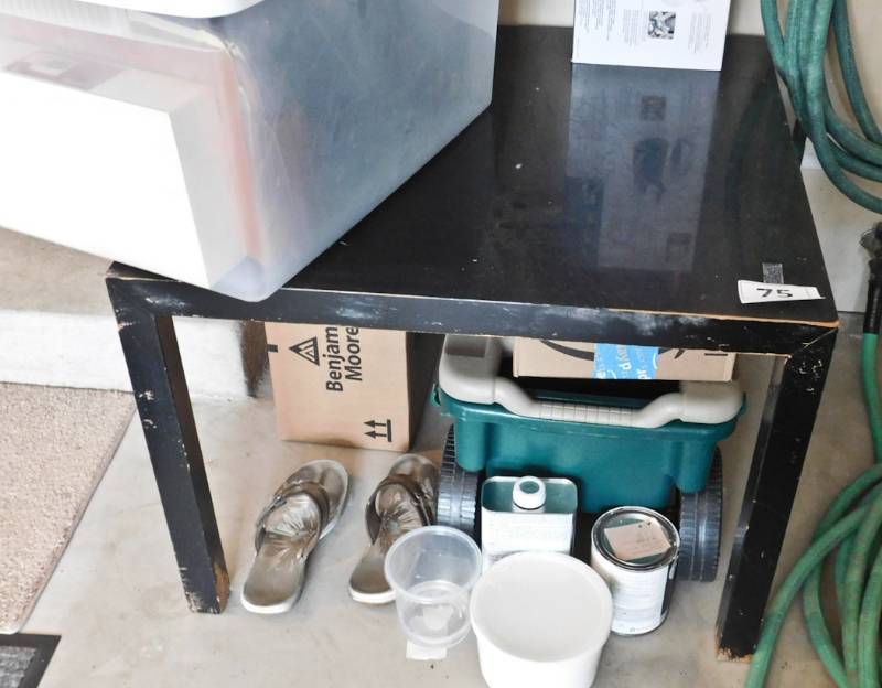 lot 75 image: Parsons table 28x28x20