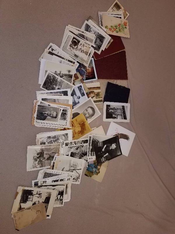 lot 20 image: old photo and memorabilia lot