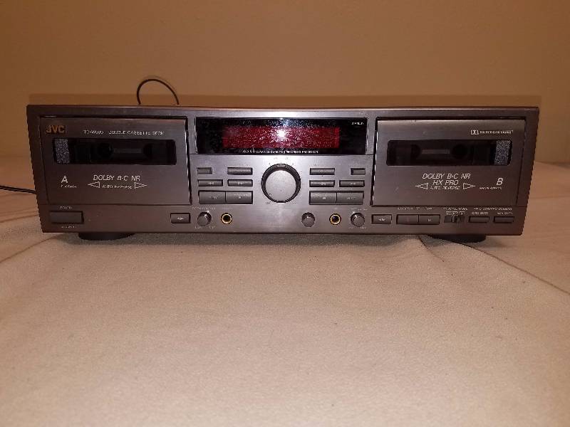 lot 32 image: JVC Double Cassette Deck
