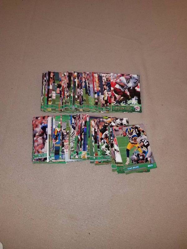 lot 35 image: 75 Football Card