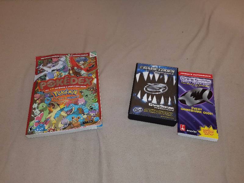 lot 45 image: Game Shark and Pokmon Index