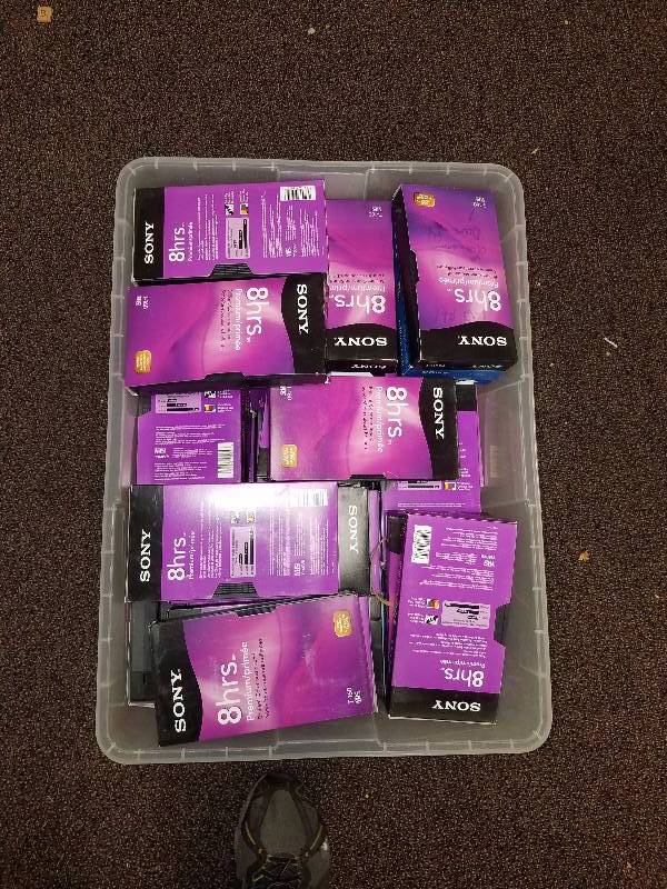 lot 64 image: Tote of new and nearly new vhs recordable tapes