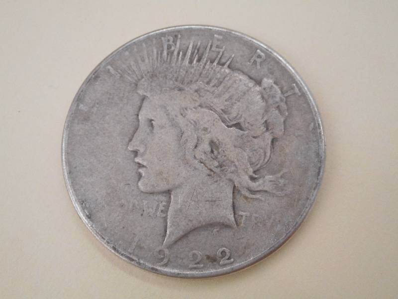 1922-D Peace Silver Dollar--90% Sil...