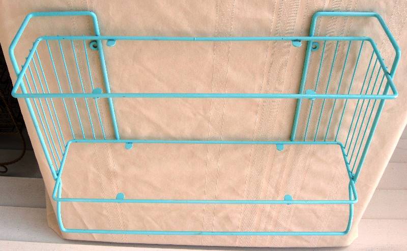 lot 021 image: Wire Shelving w Matching Wall Candle Holders