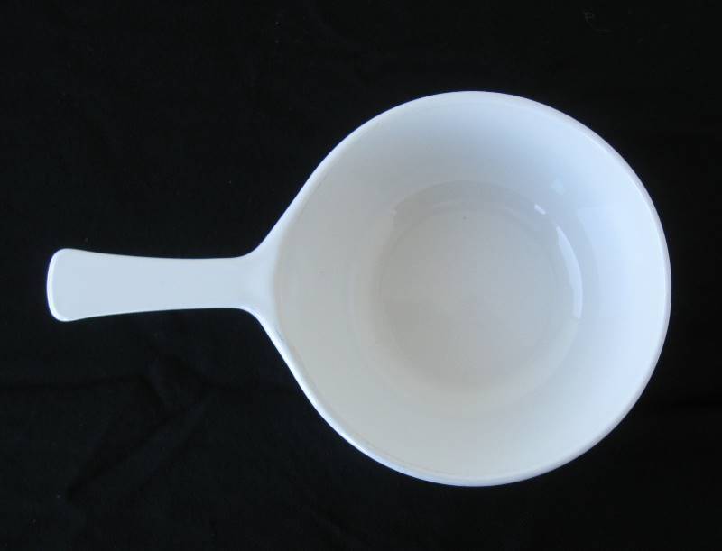 lot 018 image: Vintage Corningware  Pyrex