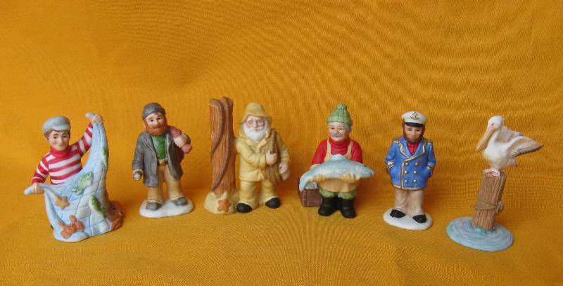 lot 016 image: 6 - Bisque, NAUTICAL FIGURINES by LEFTON, 1995